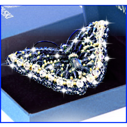 Брошь. Набор для вышивания бусинами "Бабочка Джинс" с кристаллами SWAROVSKI