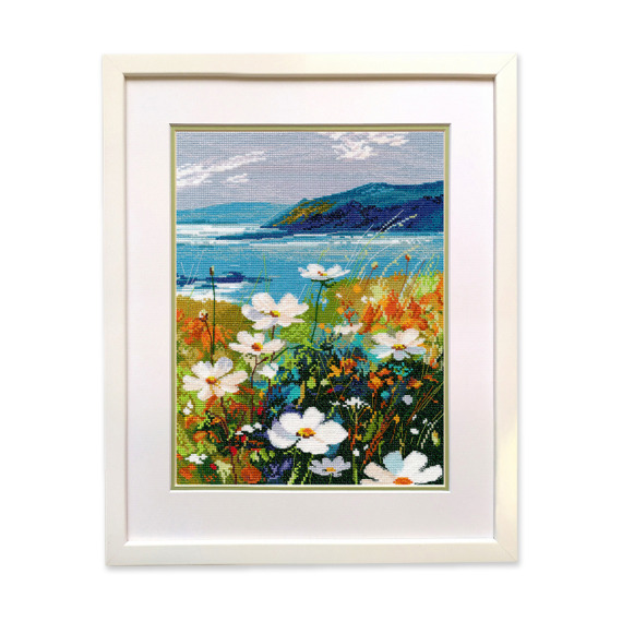 Набор для вышивания крестом "Утёс с цветами"